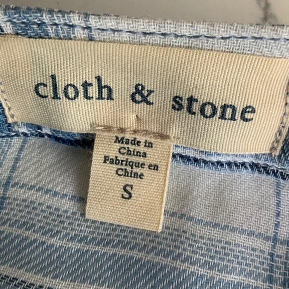 Anthropologie Cloth & Stone Red Blue Cotton Plaid Collarless Button Front Top S - Picture 12 of 13